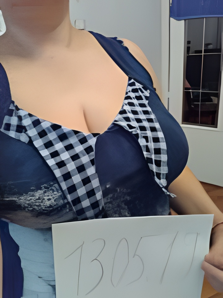 Полина привлекальеная девушка из Печоры цена от 3000 руб