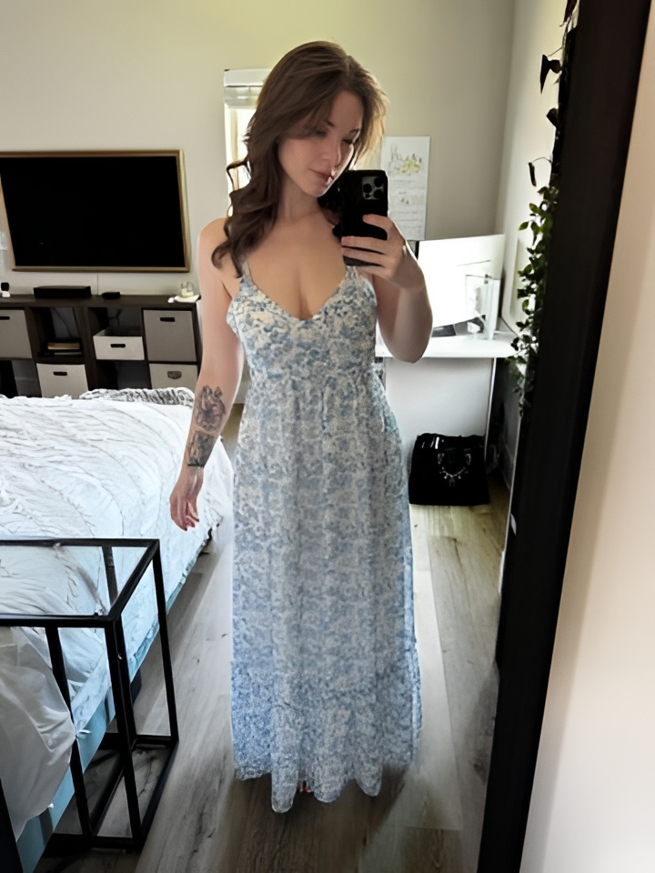 Юна привлекальеная девушка из Печоры цена от 1500 руб