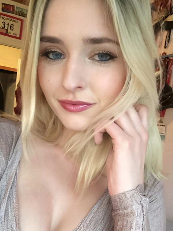 Маргарита привлекательная девушка из Печоры цена от 2500 руб