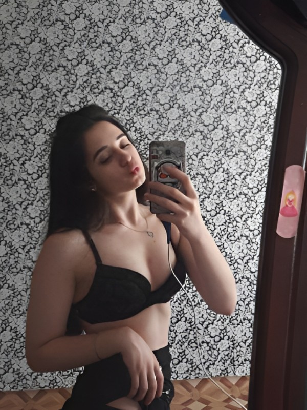 Натуся привлекательная девушка из Печоры цена от 4000 руб