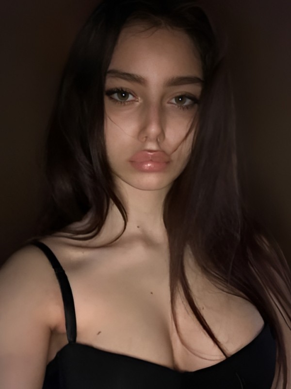 Стелла привлекательная девушка из Печоры цена от 1500 руб