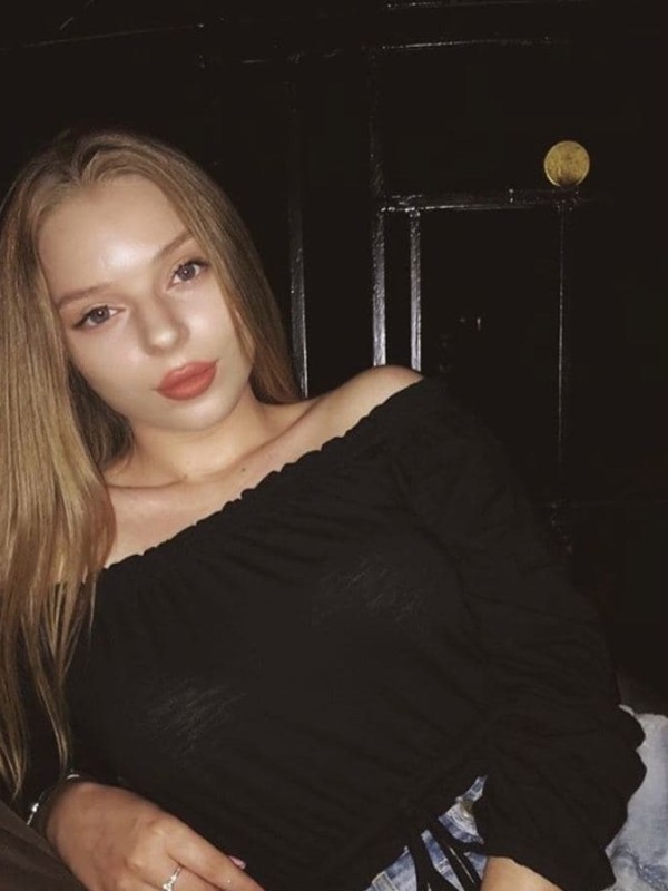 🎥 Диночка привлекательная девушка из Печоры цена от 5000 руб