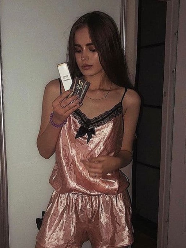 🎥 Анита привлекательная девушка из Печоры цена от 4000 руб